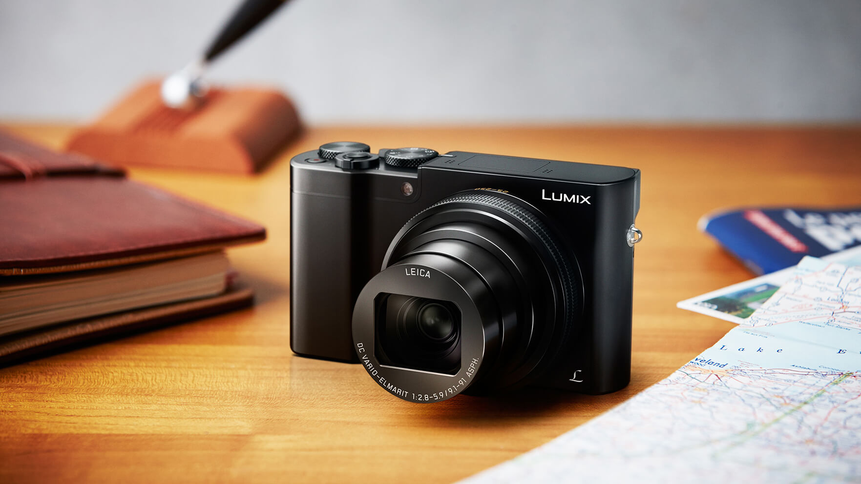 best travel cameras 2018: Panasonic Lumix ZS100 / TZ100