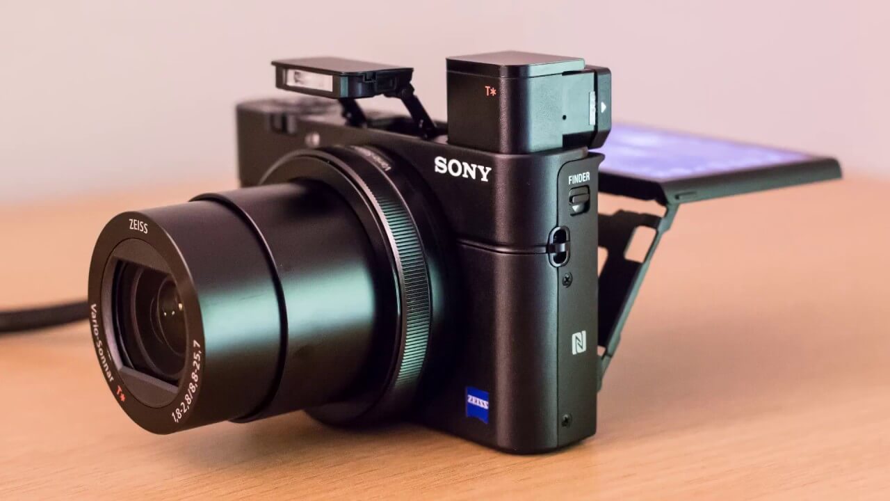 best travel cameras 2018: Sony Cyber-Shot RX100 VI