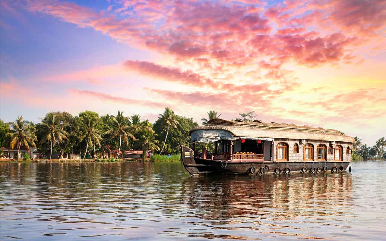 Honeymoon Places In Kerala: Alleppey
