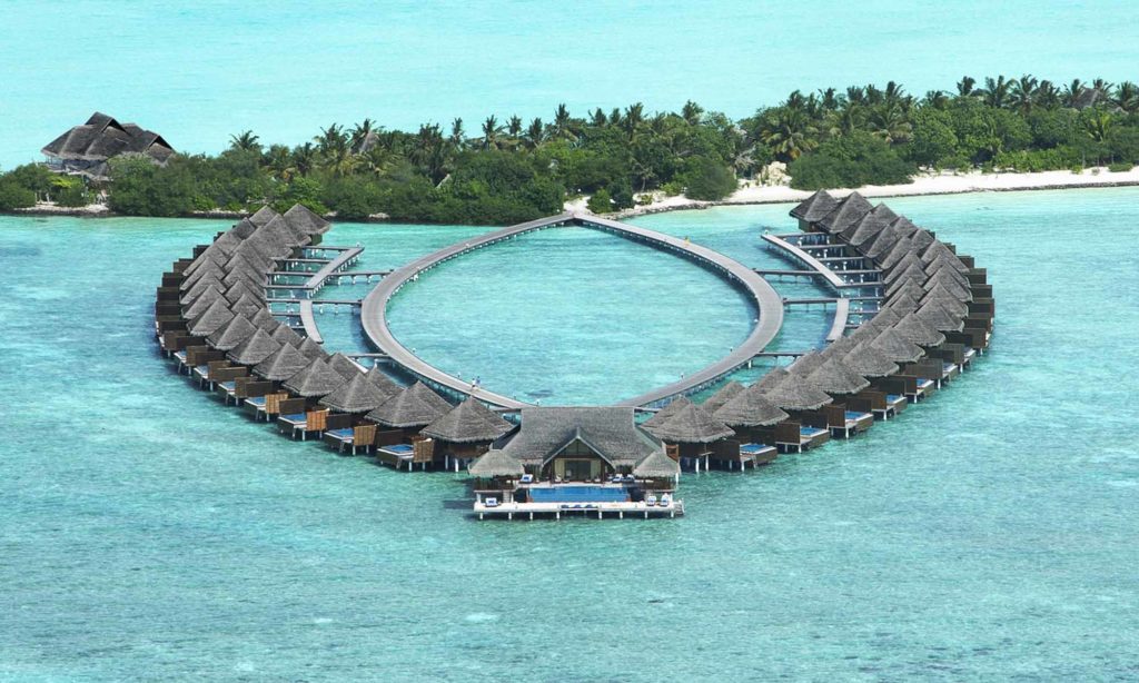 Places to Visit in Maldives: Emboodhu Finolhu Island