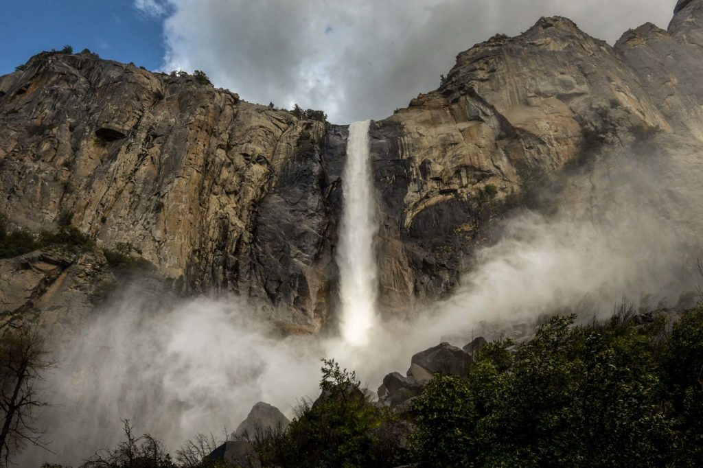 Things To Do in Yosemite: Bridalveil Fall