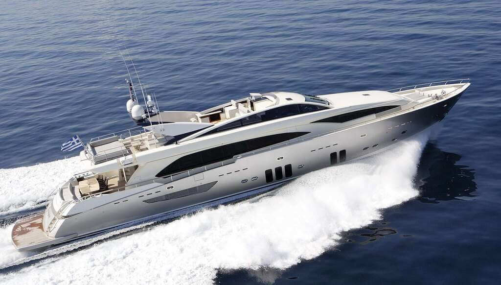 Luxury Boat Rental Company