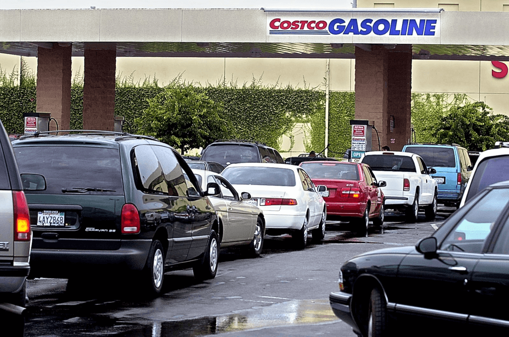 Costco gas hours