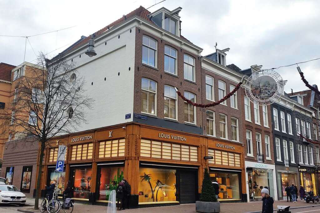 reason to visit amsterdam
