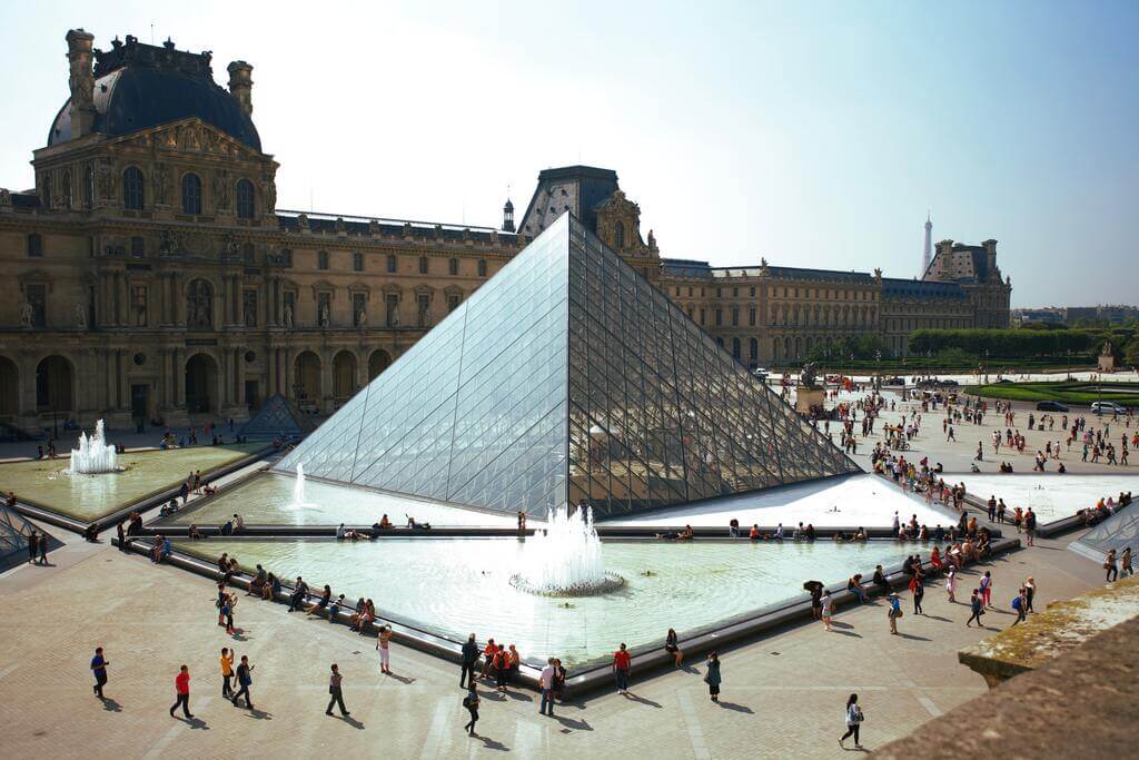 Museums in Paris: Louvre Museum