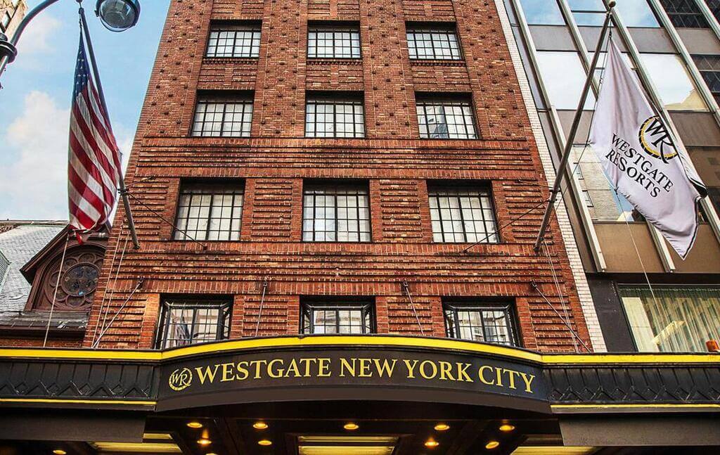 Westgate New York Grand Central: NYC hotels near the airport