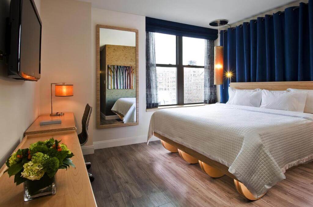 Arthouse Hotel New York City: NYC hotels near the airport
