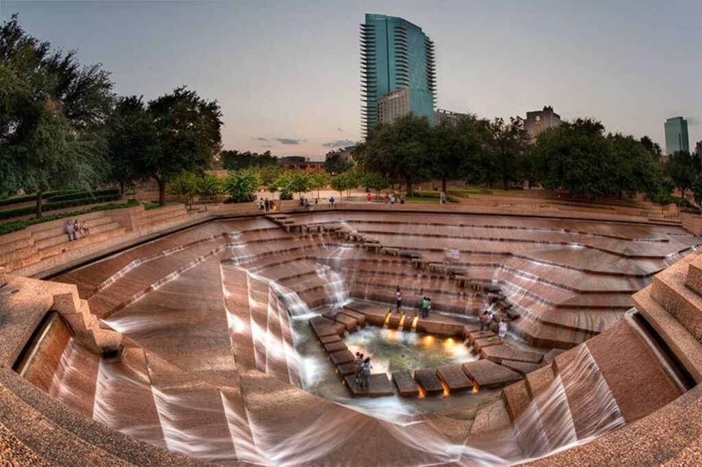 Things to do in Fort Worth Texas: Water Gardens of Fort Worth 
