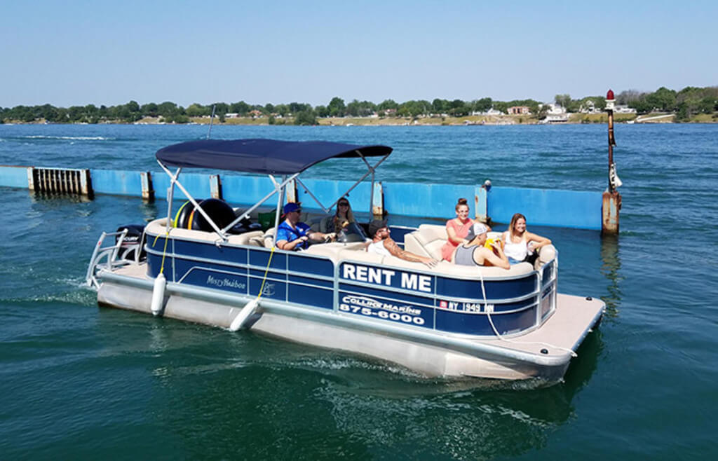 attractions in destin florida: Pontoon Boat