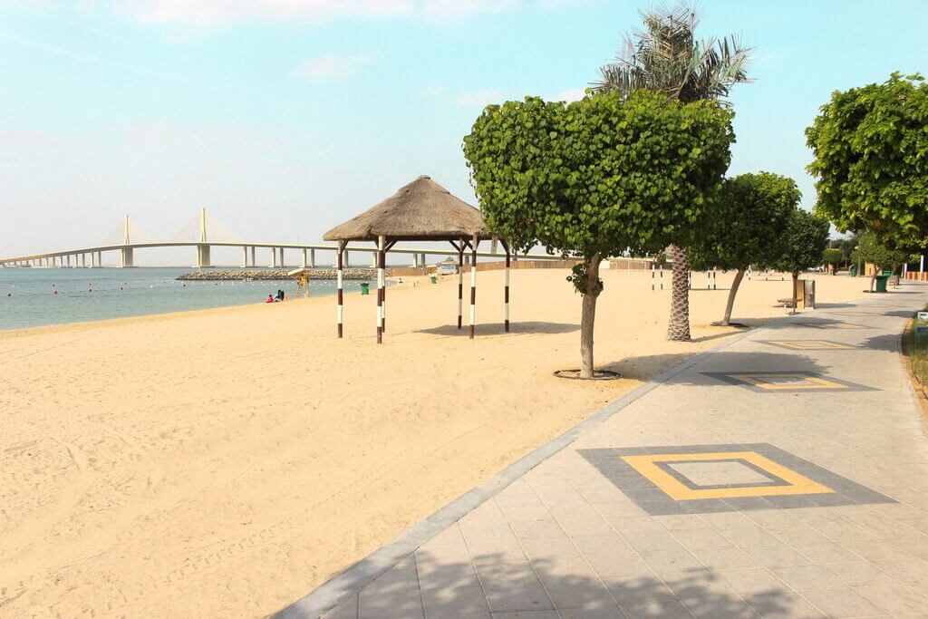 Al Bateen Beach: Beach in Saudi Arabia 