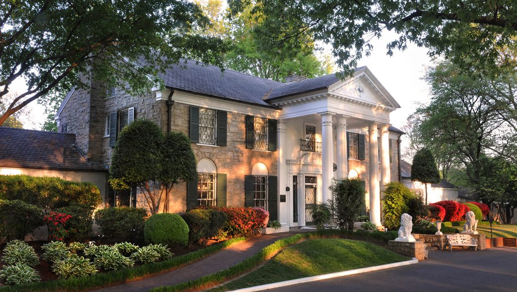 things to do in Memphis TN: Graceland